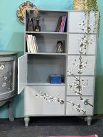 کتابخانه چوبی ساده و شیک