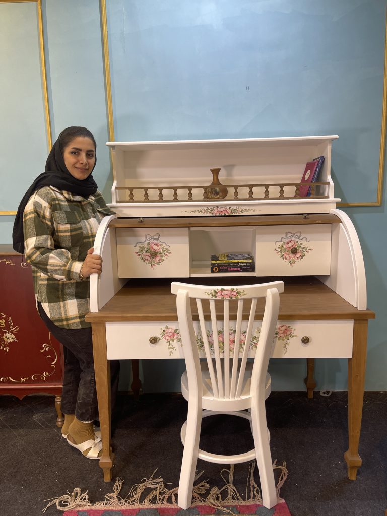 میز تحریر مدرن