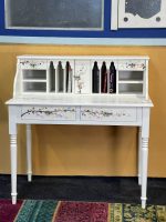 میز تحریر سفید