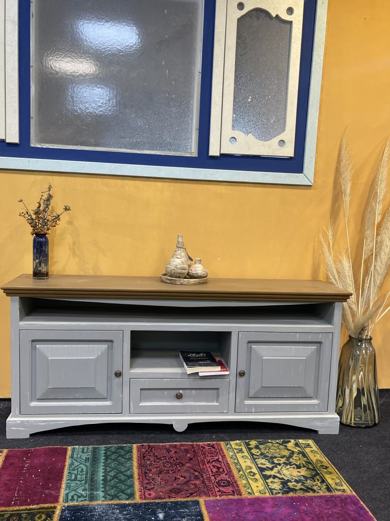 میز تلویزیون ساده و شیک