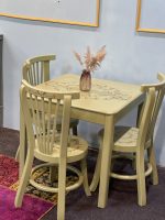 میز ناهار خوری سه نفره