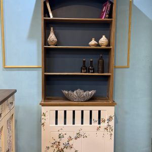 کتابخانه چوبی