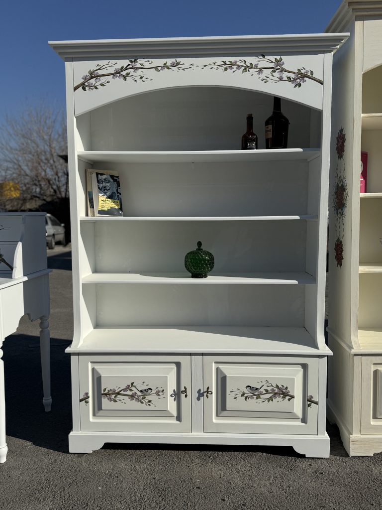 کتابخانه چوبی