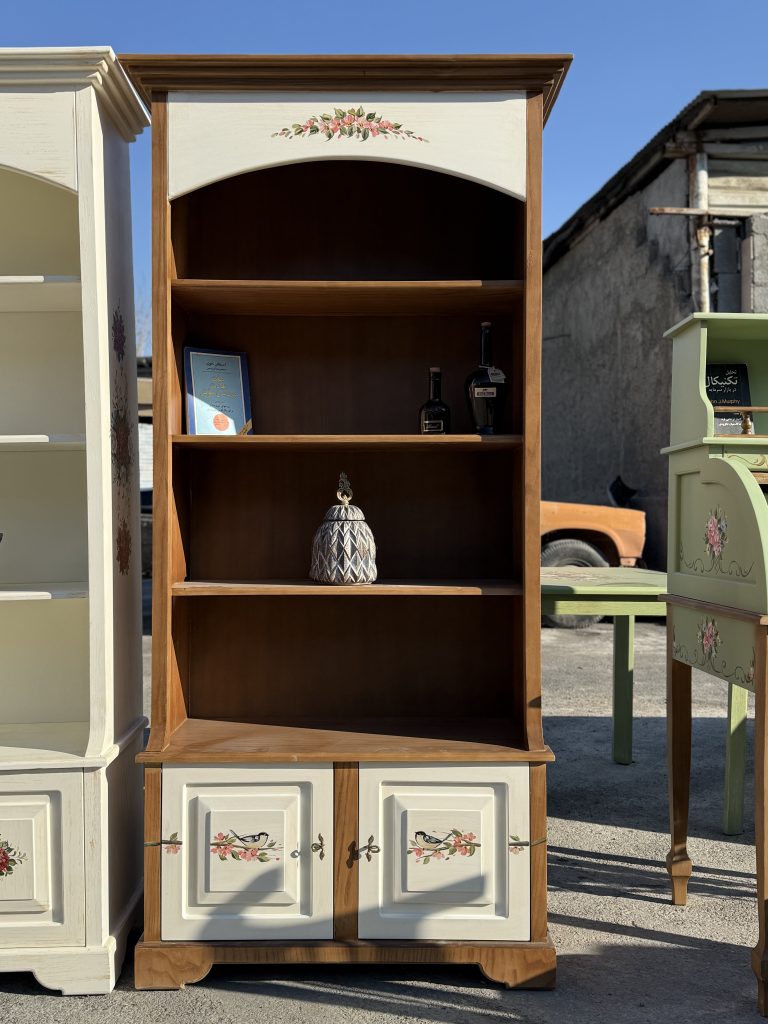 کتابخانه چوبی