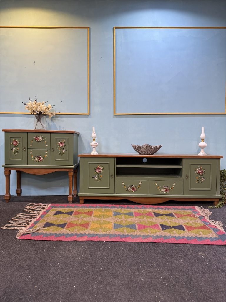 کنارسالنی چوبی