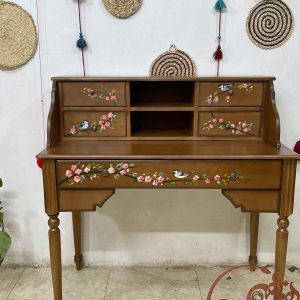 میز تحریر مدرن