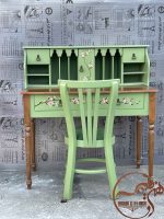 میز تحریر دخترانه