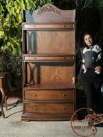 کتابخانه چوبی ساده و شیک