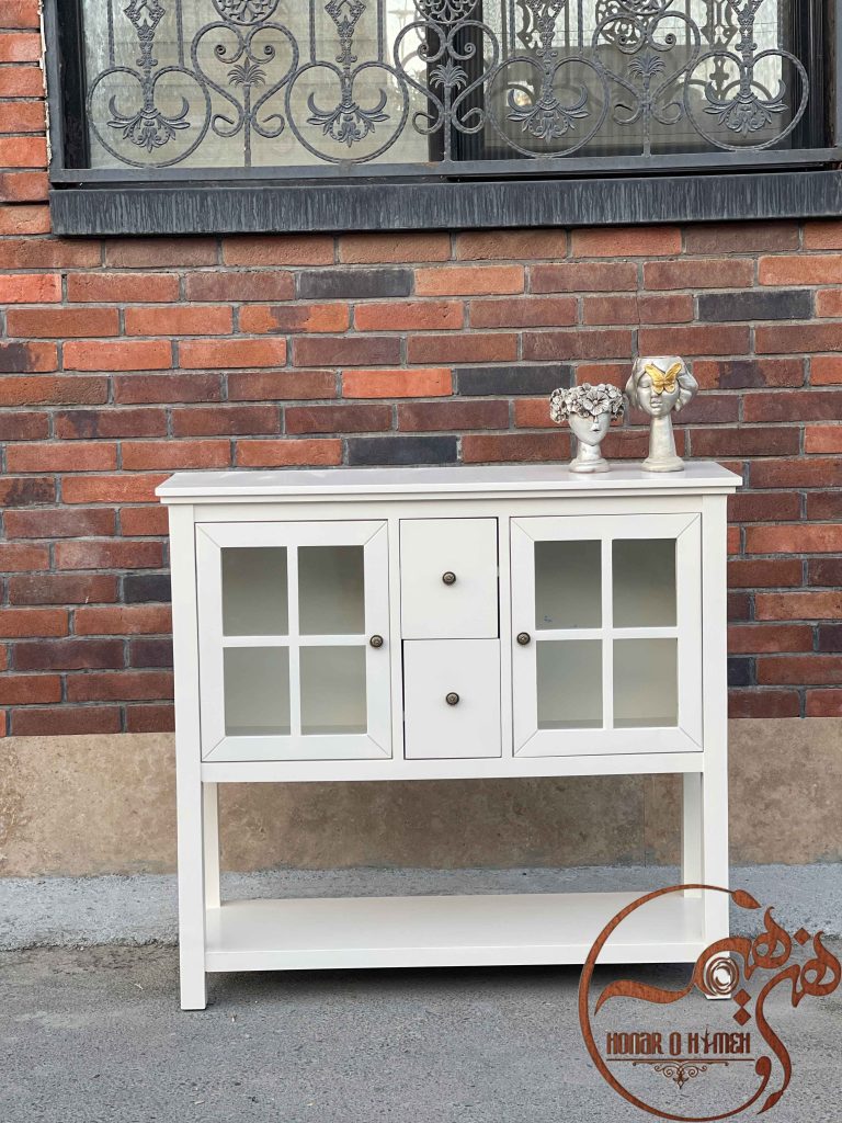 کنسول چوبی کلاسیک