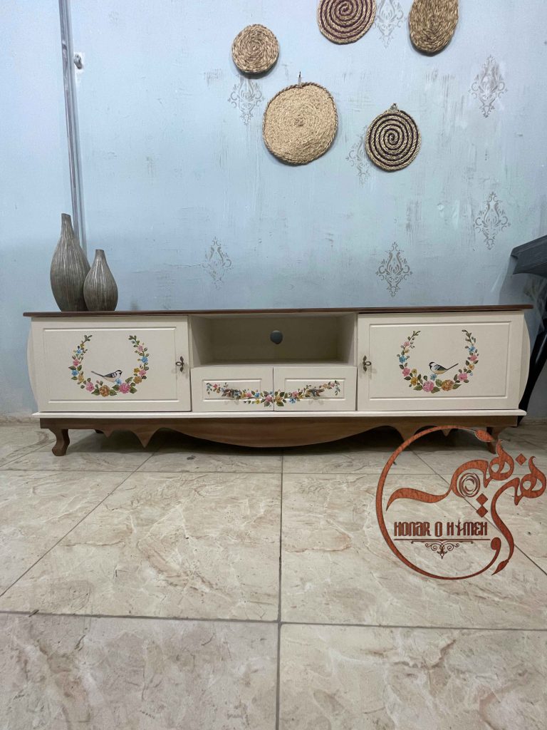 میز تیوی لاکچری