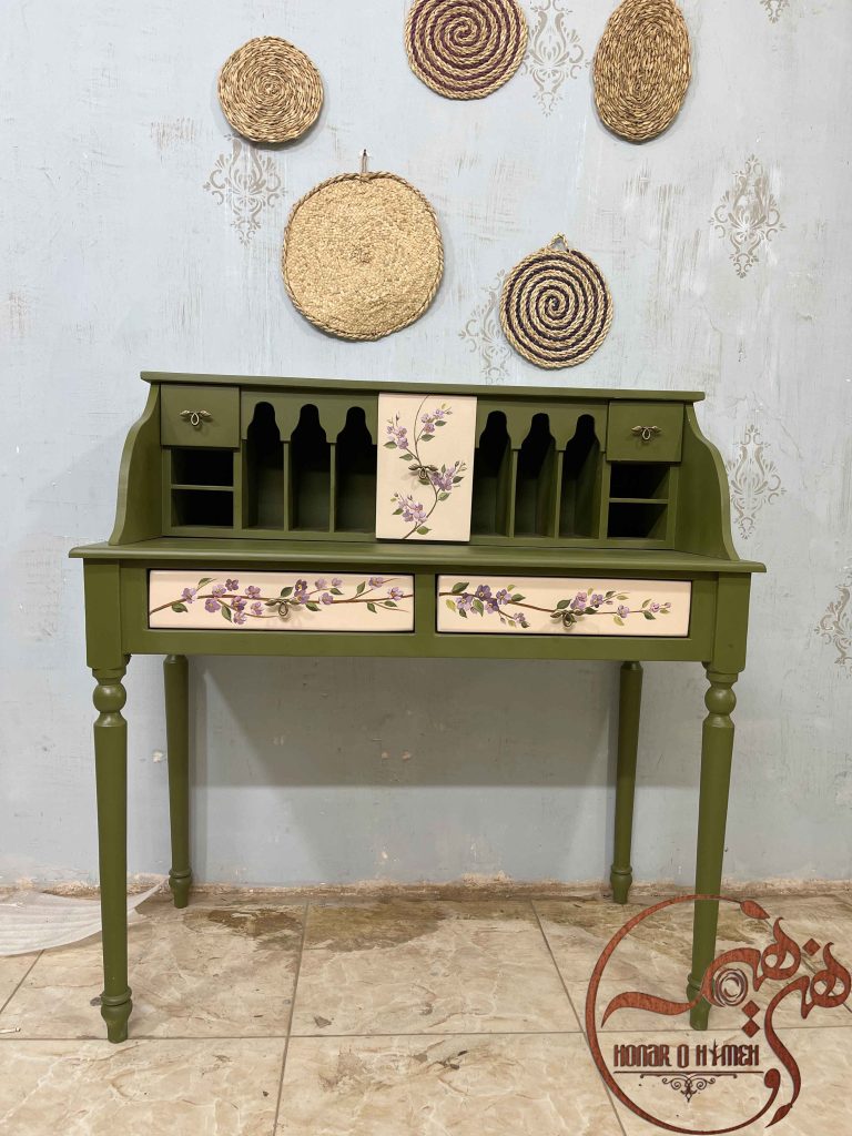 میز تحریر مدرن