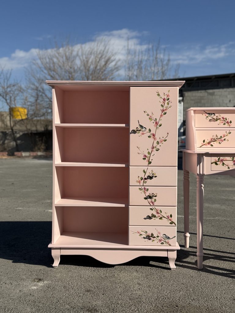 میز تحریر دخترانه