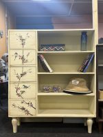 کتابخانه چوبی