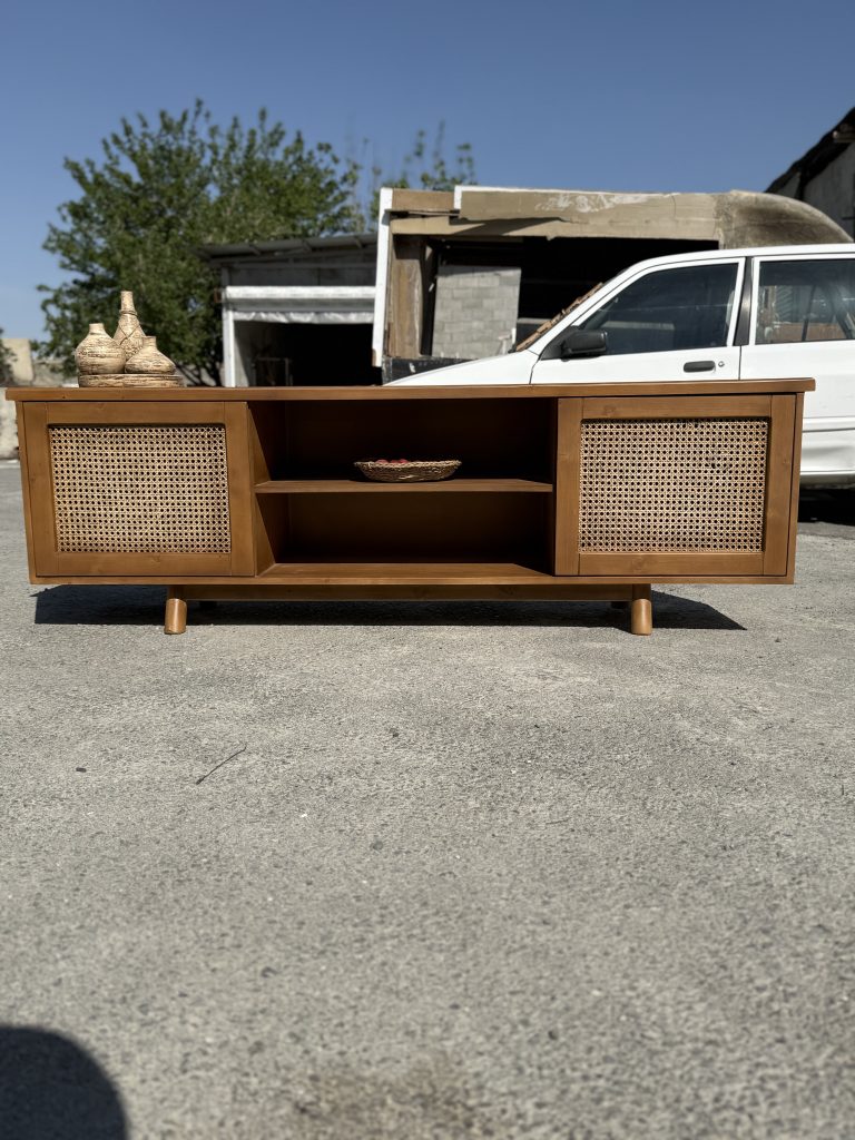 میز تلویزیون چوبی